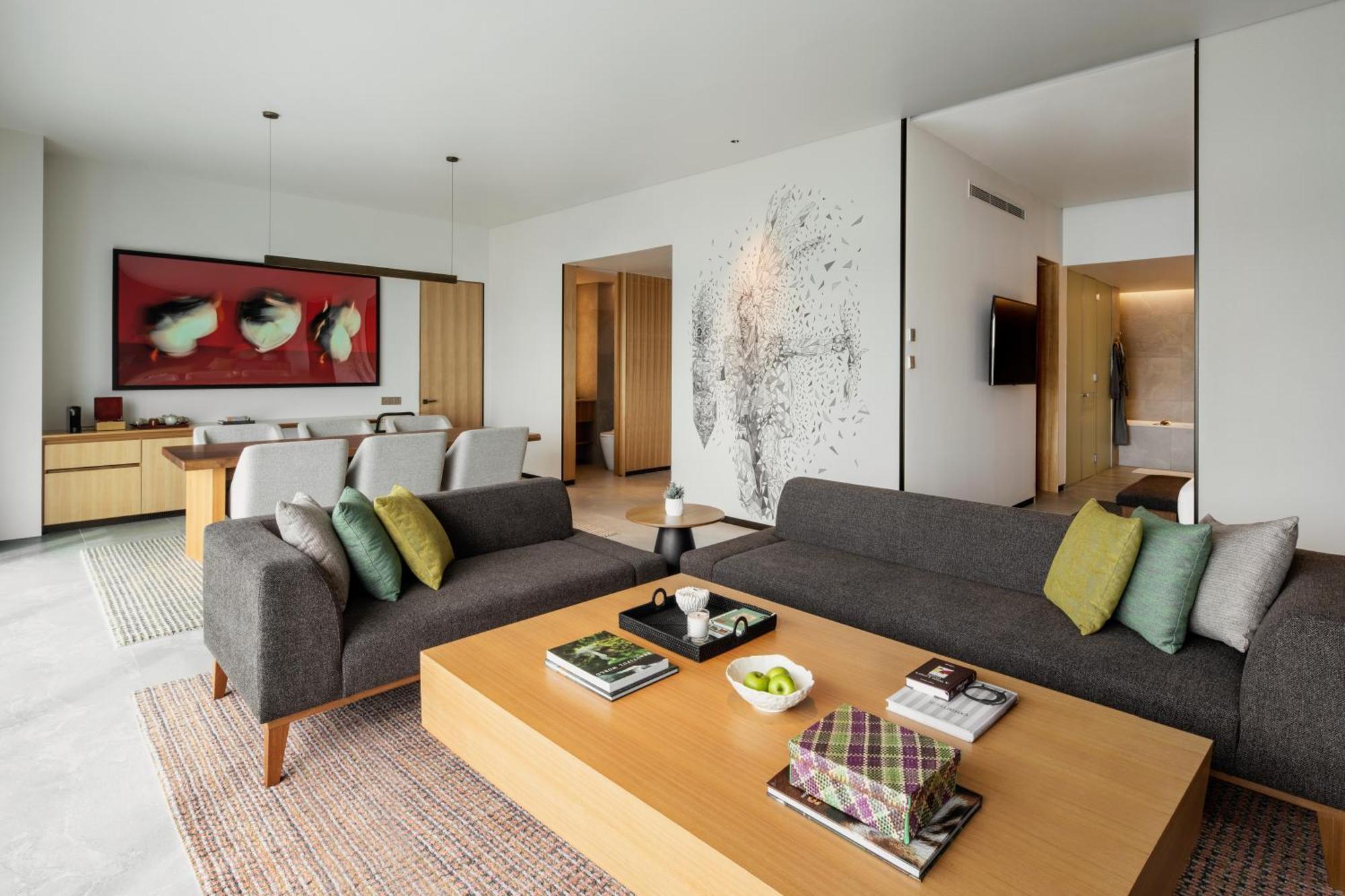 Hotel Hyatt Centric Kota Kinabalu Exterior foto A living room at The Park, Hyderabad