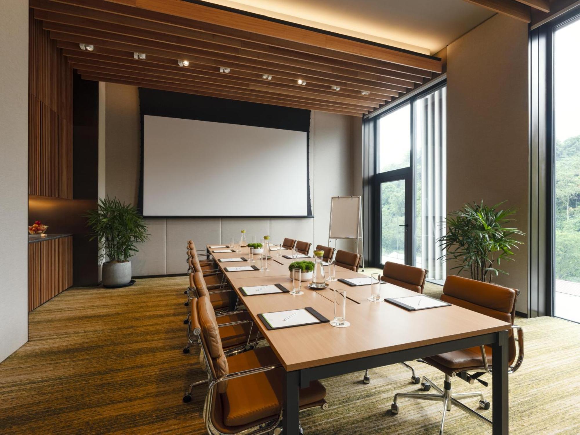 Hotel Hyatt Centric Kota Kinabalu Exterior foto Meeting room